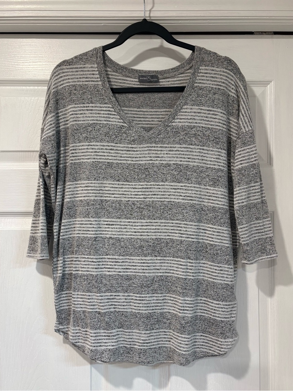 Market & Spruce Gray & White Striped V-Neck Tunic Top